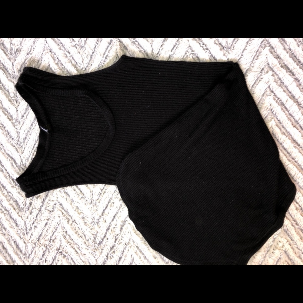 Black bodycon dress